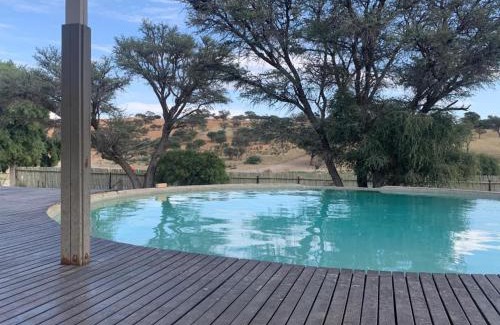 Van Zylsrus House | Kgalagadi Guesthouse