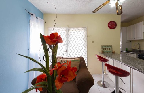 Barbican Apartment | Kgn Most Centrally Located One Bdrm II