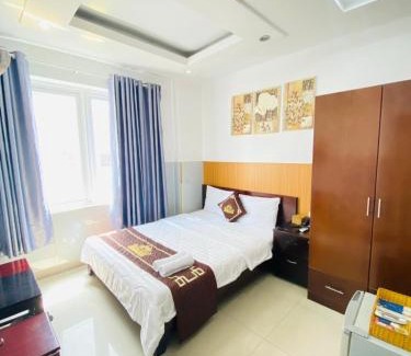 Tan Phu District Hotel | KHÁCH SẠN PHÚ HƯNG