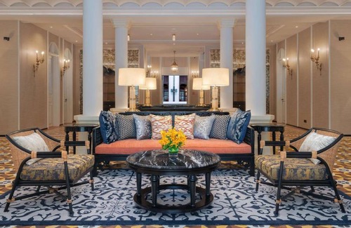 Daun Penh Hotel | 101 m² Hotel ∙ 2 bedrooms ∙ 127 guests