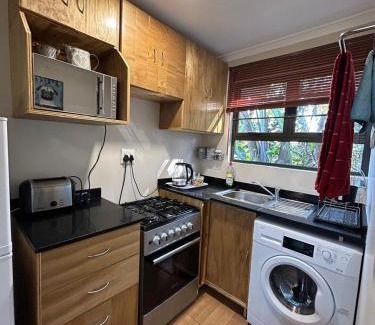 Hillcrest Apartment | Khaled Estate Cottages - unit A