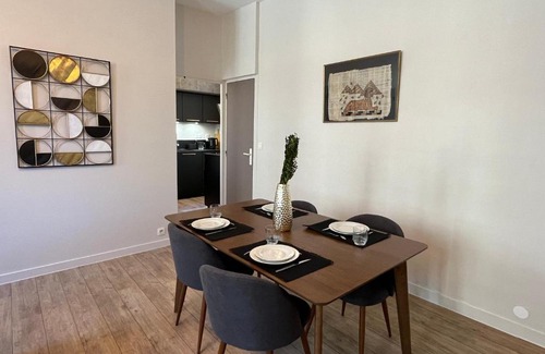 Quartier du chateau Apartment | Khan YourHostHelper