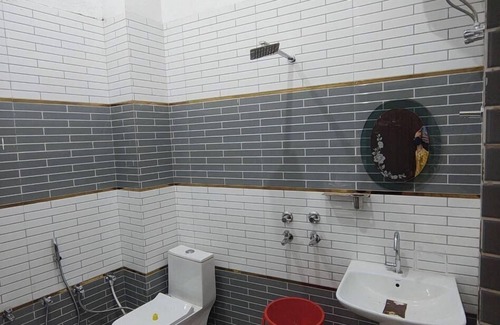 Faizabad House | Kharari Guesthouse