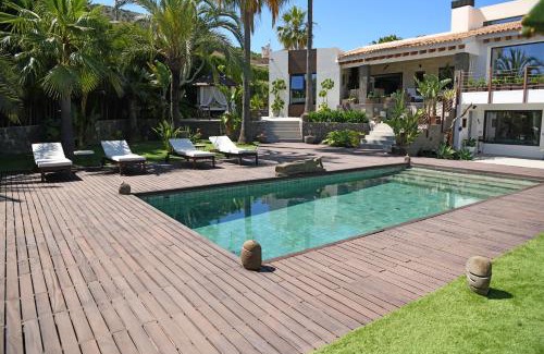 El Albir Bed & Breakfast | Kharisma