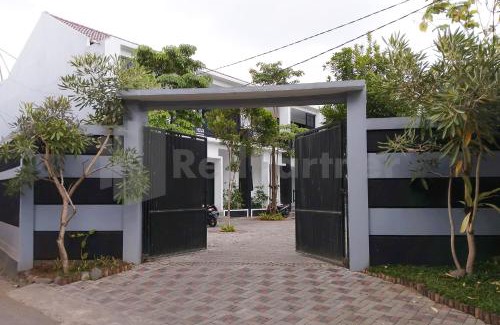 Tasikmalaya Hotel | Khayrizsan Premium Mitra RedDoorz