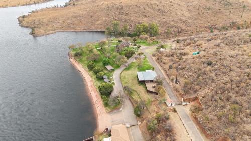 Bela-Bela Villa | Khenjadji at Fish Eagle Bay