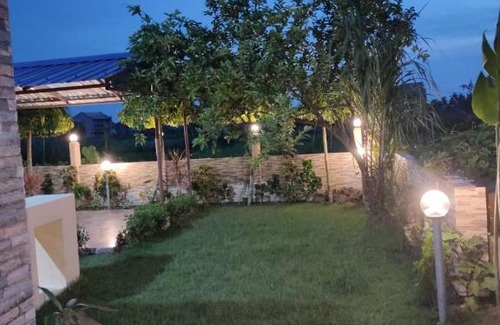 Raichak Villa | Khoai