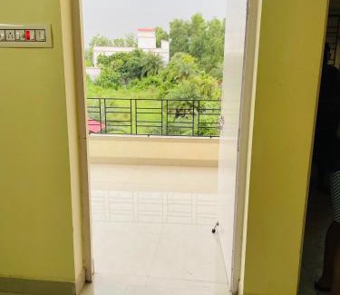 Bolpur House | KHOLA HAWA GUEST HOUSE
