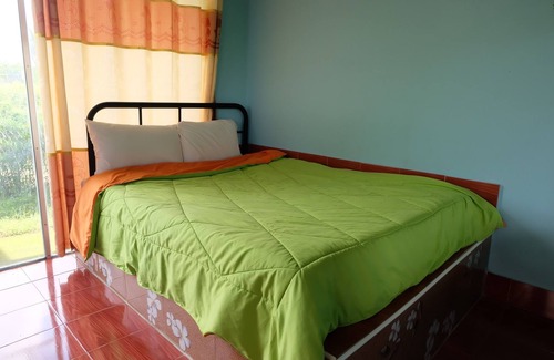 Sakon Nakhon Hotel | Khuan Pron Holiday Home