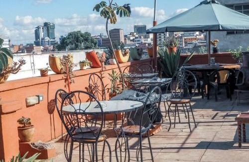 Ngara Bed & Breakfast | Khweza Bed and Breakfast