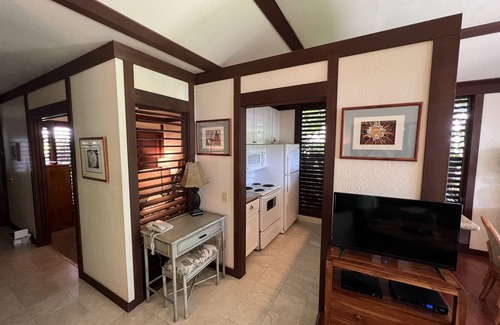 Poipu Condo | Kiahuna Condo - So Close to the Beach and now with Air Conditioning!
