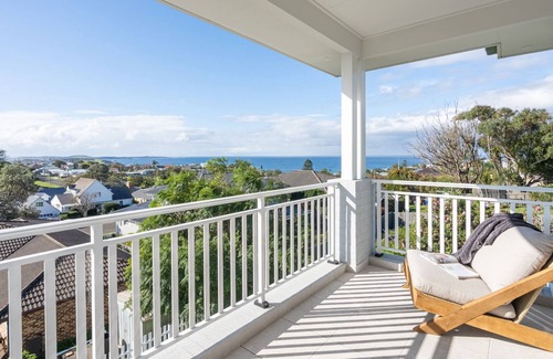 Kiama Downs House | Kiarama - ocean views