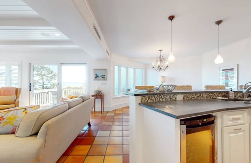 West Beach Villa | Kiawah Exclusives | 1111 Duneside Oceanfront