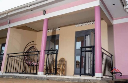 Lira House | Kica Home with AC bedrooms, Lira