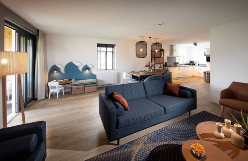 Thorn Villa | Kids Special 6p - Three Bedroom Villa, Sleeps 6