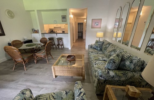 Kihei Condo | Kihei Garden Estates #E-204 Garden View, Across from Beach, Great Rates!