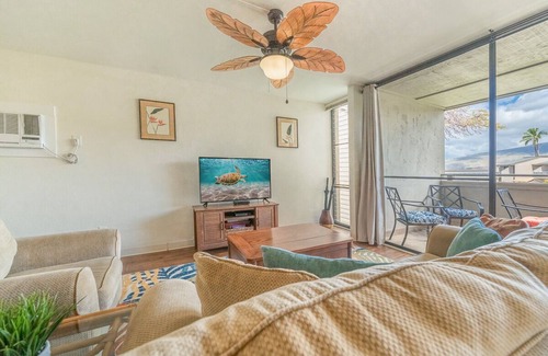 Kihei Condo | Kihei Holiday Resort #215, Ocean and West Maui Mountain Views!