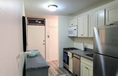 Kihei Condo | Kihei Maui Studio Condo king bed and pullout couch on bottom floor *1