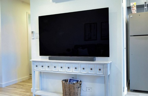 Kihei Condo | Kihei, Maui vacation rental two blocks from the beach, air conditioning