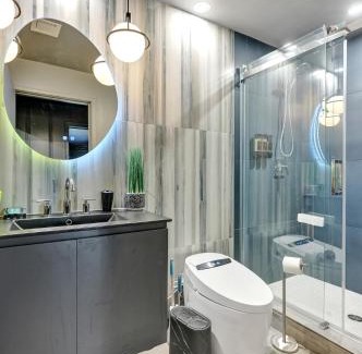 Wilton Manors House | Kiki 1 - Men's Clothing optional Guest Houses
