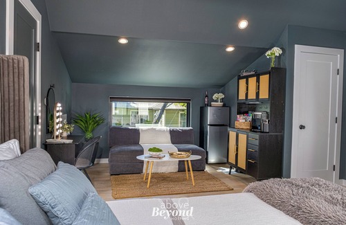 Austin Apartment | Kiki in the City | By UT and Downtown Austin Texas
