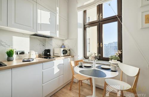 Srodmiescie Apartment | Kilińskiego 33 by LookAp Centrum , darmowy Parking!