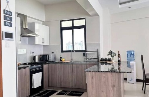 Nyali Apartment | Kilimani Chic 1BR/Ensuite with Gym & Pool