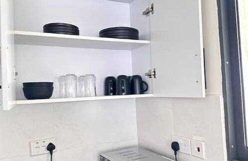 Nyali Apartment | Kilimani Chic 1BR/Ensuite with Gym & Pool