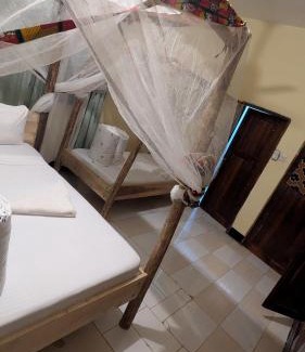 Moshi Bed & Breakfast | Kilimanjaroo Inn