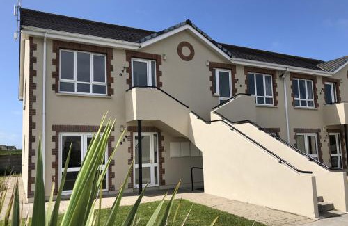 Kilkee House | Kilkee Holiday Homes Type B by Trident Holiday Homes