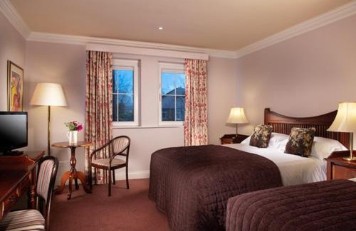 Killarney House | Killarney Lodge