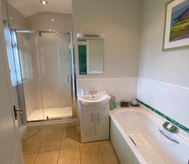Cayton Bed & Breakfast | Killerby Cottage Farm