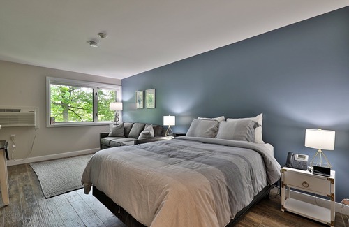 Killington Condo | Killington Center Studio: Close to Mountain. Bus Route. Renovated. 341