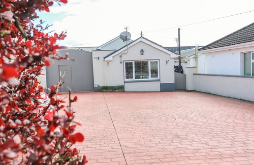 Belmont House | KILLYGALLY COTTAGE, family friendly in Belmont, Co Offaly