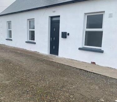 Lisdoonvarna House | Kilmoon Cottage, Entire home in Lisdoonvarna