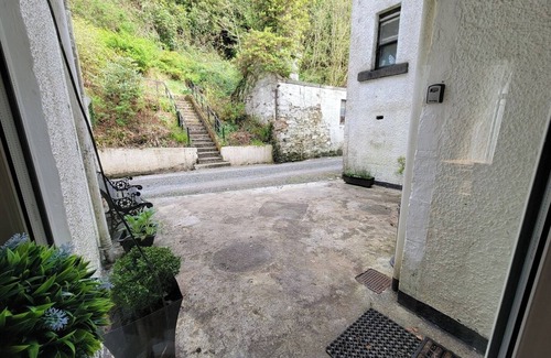 Kilmun Apartment | Kilmun Retreat: 2-bed Riverside Peace and Nature