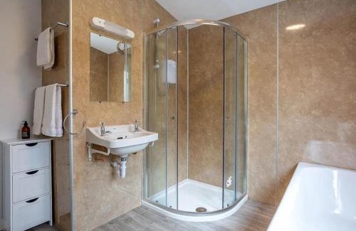 Scaniport Ski Chalet | Kilninver Chalet on Reelig Estate