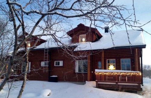 Kilpisjarvi House | Kilpisjärven Tunturimajat
