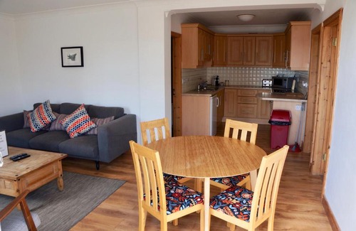 Kilronan Apartment | Kilronan Apartment (2 Bedrooms, Sleeps 4)