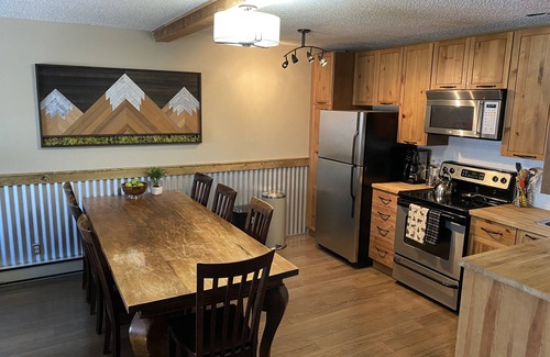 East Kootenay Condo | Kimberley Ski Hill Condo, True Ski-In/Ski-Out, Bike and Golf Base Camp