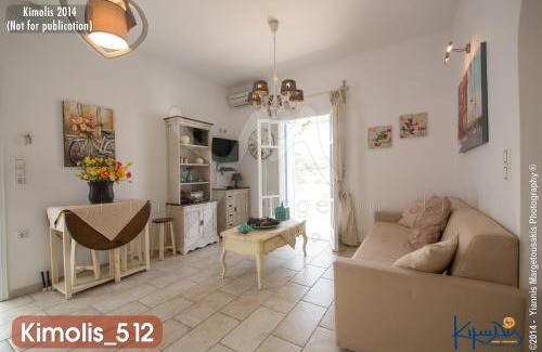 Psathi Apartment | Kimolis