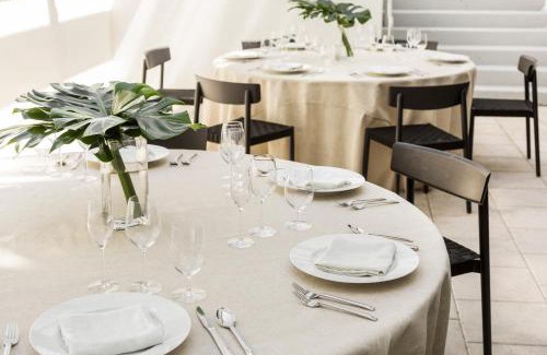 Flamingo/Lummus Resort | Kimpton Angler’s Hotel South Beach by IHG