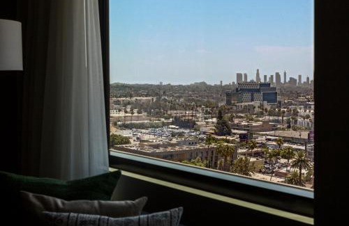 Hollywood Hotel | Kimpton Everly Hotel Hollywood by IHG