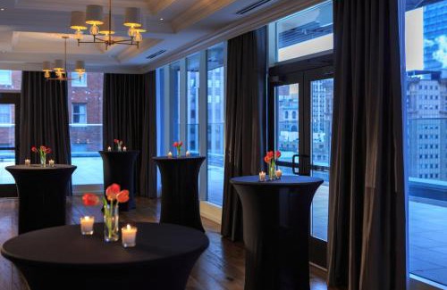 Downtown Pittsburgh Hotel | Kimpton Hotel Monaco Pittsburgh by IHG