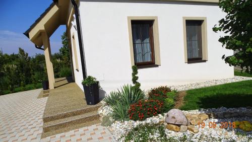 Mojmirovce House | Kimy home