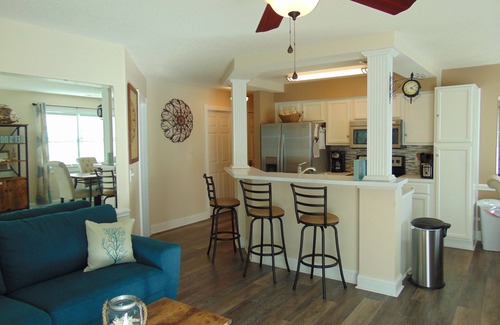 Sunset Beach Condo | Kindred Hideaway, Modern Amenities With Nautical Beach Decor 2 Miles From Beach.