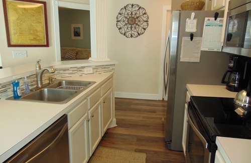 Sunset Beach Condo | Kindred Hideaway, Modern Amenities With Nautical Beach Decor 2 Miles From Beach.