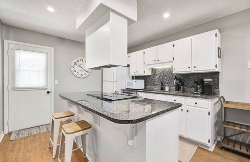 West Panama City Beach Condo | King Bed, Beach Access 72