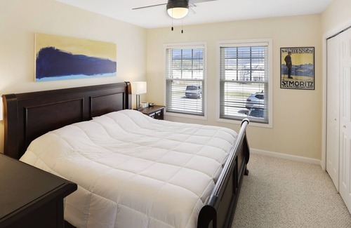 Thornton Condo | King beds , spectacular mtn views and sunsets!