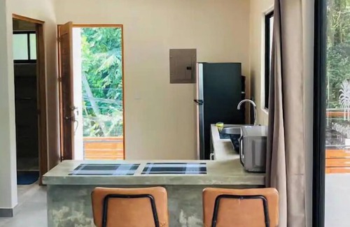 Puerto Viejo de Talamanca Apartment | King Size Bed Cozy Studio Full Kitchen Pool Side Near Beach - 201